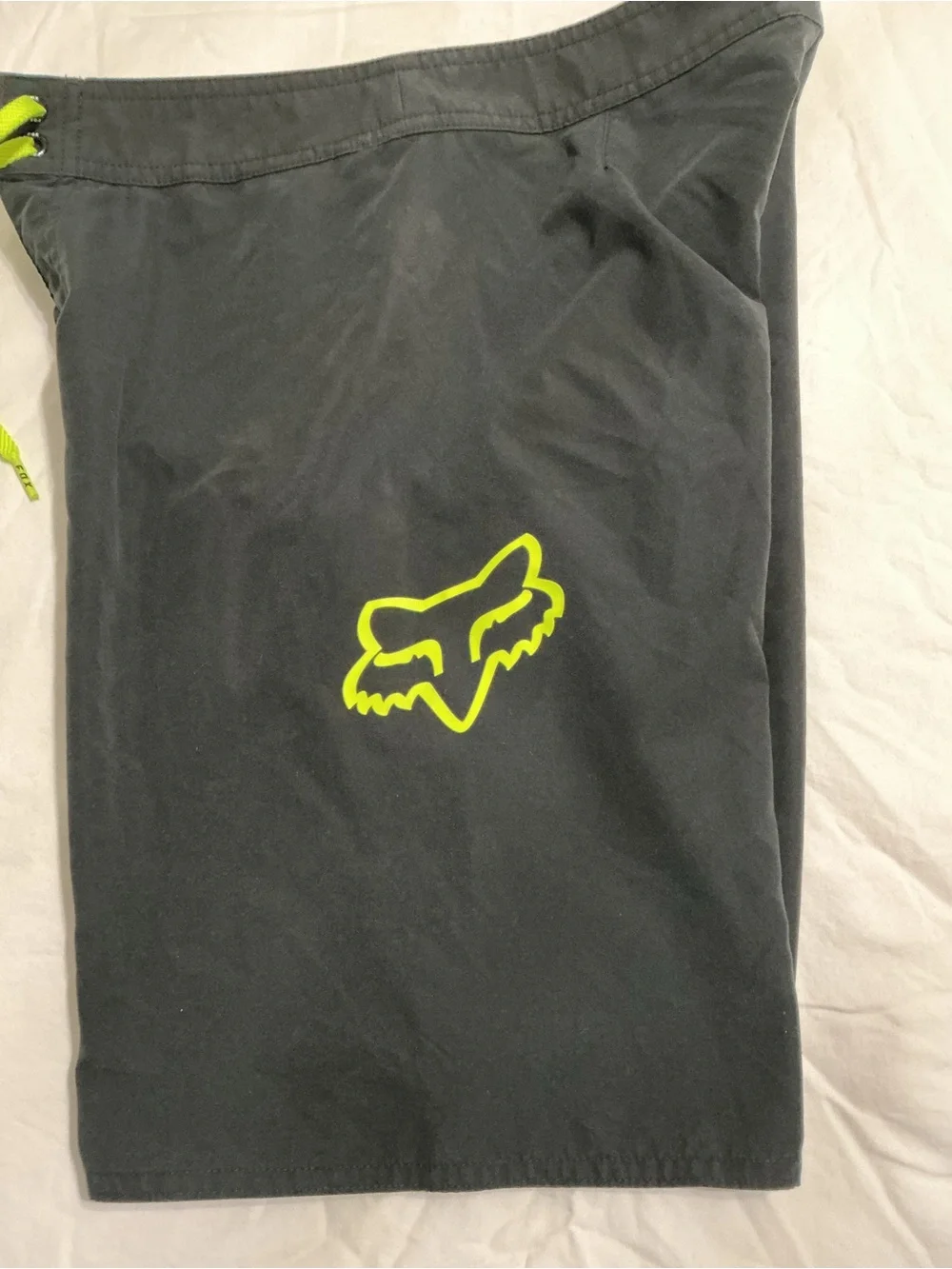 Fox Racing Youth Overhead Boardshorts Black Neon Yellow Size 28